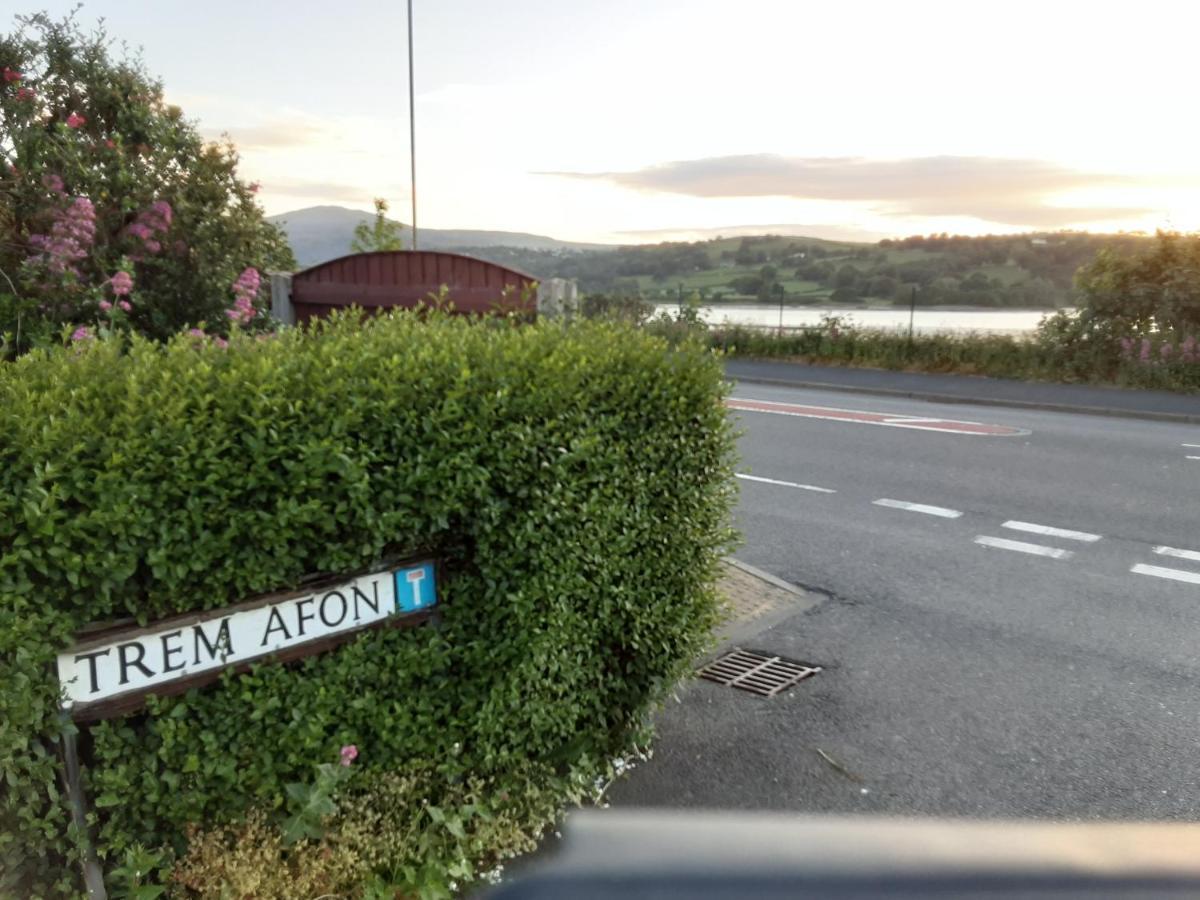 3-Bed Bungalow Near Conwy Valley Close To Castle Colwyn Bay Bagian luar foto