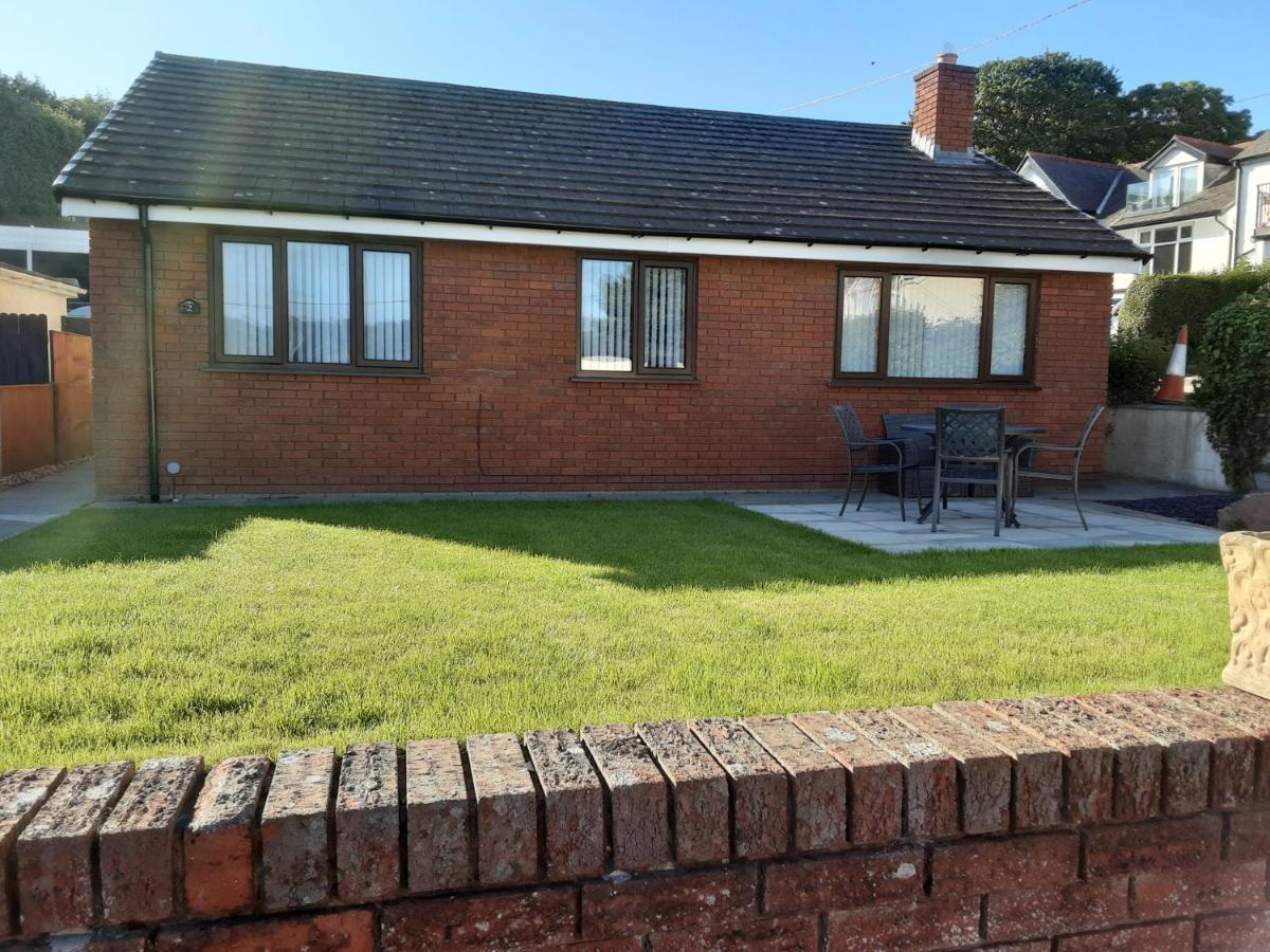 3-Bed Bungalow Near Conwy Valley Close To Castle Colwyn Bay Bagian luar foto