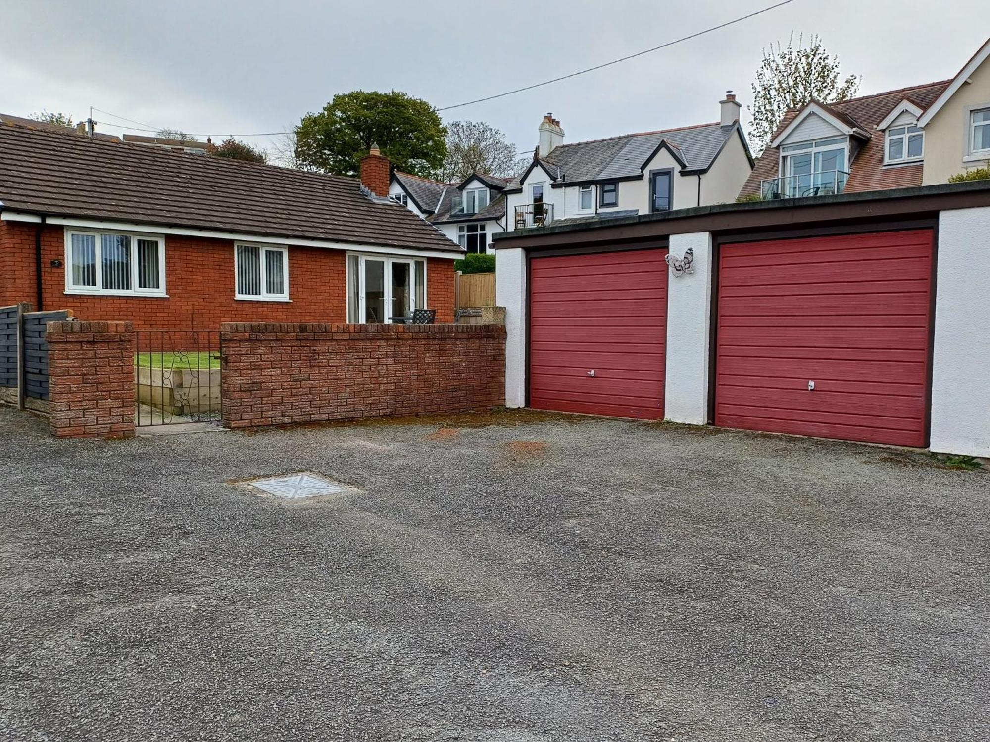 3-Bed Bungalow Near Conwy Valley Close To Castle Colwyn Bay Bagian luar foto